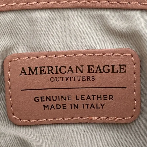American Eagle Dusty Pink Crossbody Bag Adjustable Strap Vacation Coastal Preppy